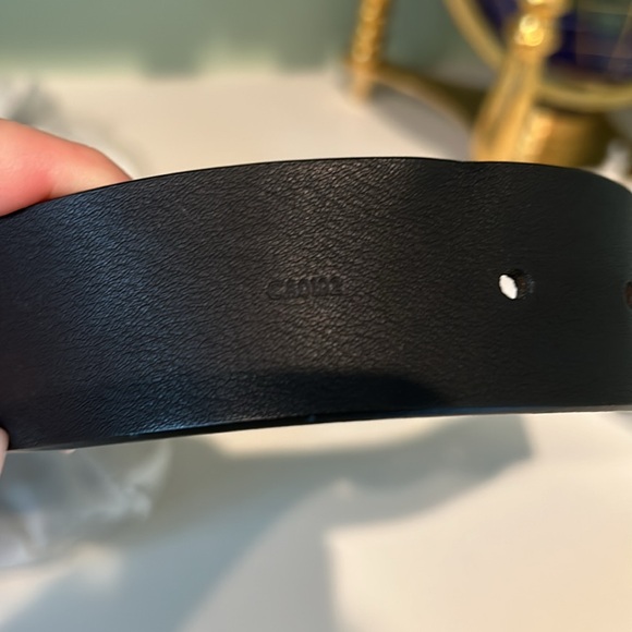 Limited Edition vintage rare Louis Vuitton Belt Black and Gold - Picture 7 of 7